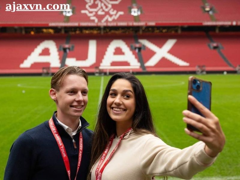 Trải nghiệm Ajax Amsterdam