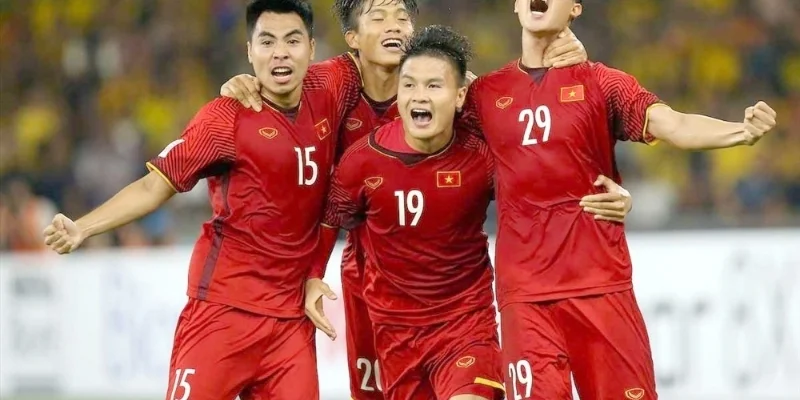 Bài học từ lịch sử đội tuyển bóng đá Việt Nam